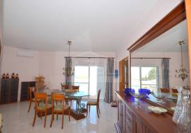 Classic 5‑Bed. Villa with Fantastic Sea and Countryside Views