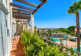 Vilamoura – Palmyra Residence: Top-Floor T3, 80sqm Rooftop Terrace, Private Lift