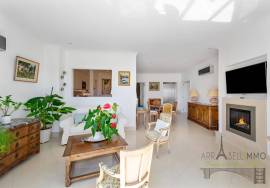 Vilamoura – Palmyra Residence: Top-Floor T3, 80sqm Rooftop Terrace, Private Lift