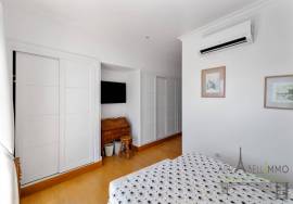 Vilamoura – Palmyra Residence: Top-Floor T3, 80sqm Rooftop Terrace, Private Lift