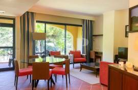 2+1 Bedroom Apartment for Annual Rental in Vila Sol with Swimming Pool