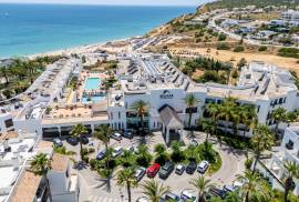 Exceptional 2-Bedroom Apartment at Belmar Spa & Beach Resort