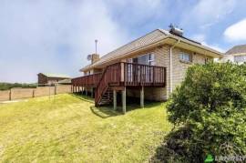 Stunning 3 Bed SEA VIEW Villa For Sale in East London Eastern Cape South Africa