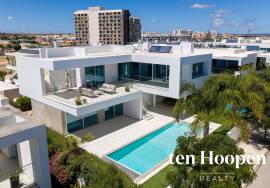 Contemporary Luxury Villa in Ponta da Piedade, Lagos Contemporary Luxury Villa in Ponta da Piedade, Lagos