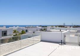 Contemporary Luxury Villa in Ponta da Piedade, Lagos Contemporary Luxury Villa in Ponta da Piedade, Lagos