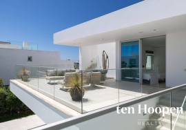 Contemporary Luxury Villa in Ponta da Piedade, Lagos Contemporary Luxury Villa in Ponta da Piedade, Lagos