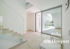 Contemporary Luxury Villa in Ponta da Piedade, Lagos Contemporary Luxury Villa in Ponta da Piedade, Lagos