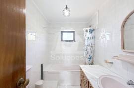 6 Bedroom House Floor for Annual Rental 6 Bedroom House Floor for Annual Rental