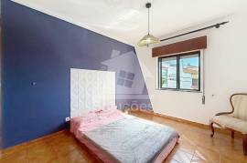 6 Bedroom House Floor for Annual Rental 6 Bedroom House Floor for Annual Rental