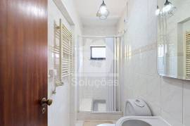 6 Bedroom House Floor for Annual Rental 6 Bedroom House Floor for Annual Rental