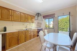 6 Bedroom House Floor for Annual Rental 6 Bedroom House Floor for Annual Rental