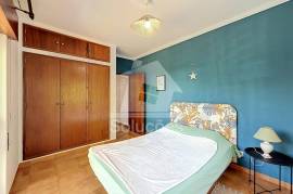 6 Bedroom House Floor for Annual Rental 6 Bedroom House Floor for Annual Rental