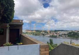 5 bedroom villa for rent in condominium with pool 5 bedroom villa for rent in condominium with pool