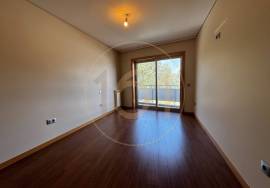 4 bedroom duplex apartment with 2 terraces and balconies 4 bedroom duplex apartment with 2 terraces and balconies