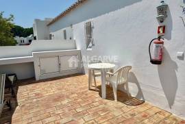 Corner 1-Bedroom Apartment in Balaia Golf Village Albufeira with Pool Views Corner 1-Bedroom Apartment in Balaia Golf Village Albufeira with Pool Views
