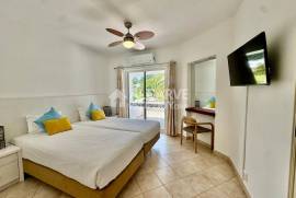 Corner 1-Bedroom Apartment in Balaia Golf Village Albufeira with Pool Views Corner 1-Bedroom Apartment in Balaia Golf Village Albufeira with Pool Views