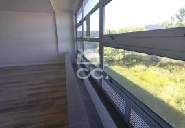 Office - with 69m2 of area, parking in the basement in an area of good access. Office - with 69m2 of area, parking in the basement in an area of good access.