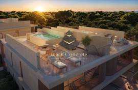 Town houses on Golf course, walking distance to the beach