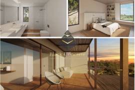 Town houses on Golf course, walking distance to the beach