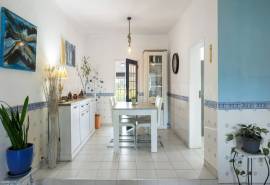 Tavira- single-storey 3-bedroom villa with pool and garage