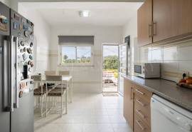 Tavira- single-storey 3-bedroom villa with pool and garage