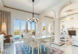 Tavira – Luxury 4-bedroom villa with pool, views and garage