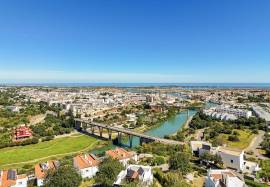 Tavira – Luxury 4-bedroom villa with pool, views and garage