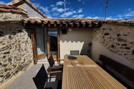 Charming Village House With 82 M2 Living Space, Beautiful Roof Terrace And Lovely Views. Charming Village House With 82 M2 Living Space, Beautiful Roof Terrace And Lovely Views.
