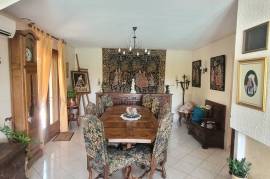 A Lovely Property Comprising Two Dwellings With Living Areas Of 160 M2 And 65 M2, A 28 M2 Studio Flat And 2,552 M2 Of Land With A Swimming Pool. A Lovely Property Comprising Two Dwellings With Living Areas Of 160 M2 And 65 M2, A 28 M2 Studio Flat And 2,552 M2 Of Land With A Swimming Pool.