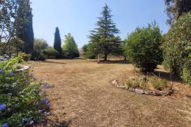 A Lovely Property Comprising Two Dwellings With Living Areas Of 160 M2 And 65 M2, A 28 M2 Studio Flat And 2,552 M2 Of Land With A Swimming Pool. A Lovely Property Comprising Two Dwellings With Living Areas Of 160 M2 And 65 M2, A 28 M2 Studio Flat And 2,552 M2 Of Land With A Swimming Pool.