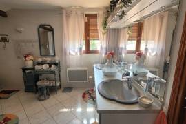 A Lovely Property Comprising Two Dwellings With Living Areas Of 160 M2 And 65 M2, A 28 M2 Studio Flat And 2,552 M2 Of Land With A Swimming Pool. A Lovely Property Comprising Two Dwellings With Living Areas Of 160 M2 And 65 M2, A 28 M2 Studio Flat And 2,552 M2 Of Land With A Swimming Pool.