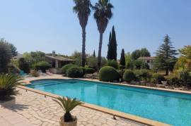 A Lovely Property Comprising Two Dwellings With Living Areas Of 160 M2 And 65 M2, A 28 M2 Studio Flat And 2,552 M2 Of Land With A Swimming Pool. A Lovely Property Comprising Two Dwellings With Living Areas Of 160 M2 And 65 M2, A 28 M2 Studio Flat And 2,552 M2 Of Land With A Swimming Pool.
