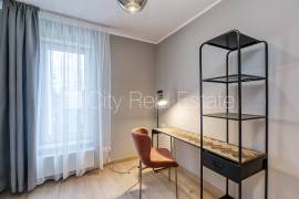 Detached house for rent in Riga, 288.00m2