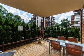 Apartment for rent in Riga, 209.00m2 Apartment for rent in Riga, 209.00m2
