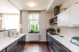 Apartment for rent in Riga, 209.00m2 Apartment for rent in Riga, 209.00m2