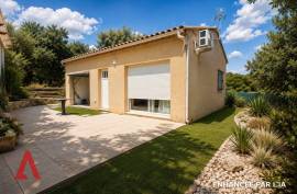 5 room, 120m2 House for sale in Caussiniojouls - 359 000 € * 5 room, 120m2 House for sale in Caussiniojouls - 359 000 € *