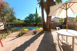 9 room, 160m2 Villa for sale in Pezenas - 375 000 € * 9 room, 160m2 Villa for sale in Pezenas - 375 000 € *