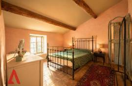4 room, 88m2 Village house for sale in Puissalicon - 150 000 € * 4 room, 88m2 Village house for sale in Puissalicon - 150 000 € *