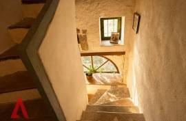 4 room, 88m2 Village house for sale in Puissalicon - 150 000 € * 4 room, 88m2 Village house for sale in Puissalicon - 150 000 € *