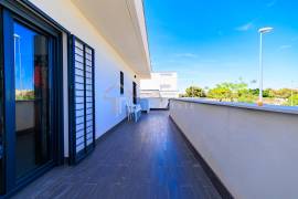 listing listing