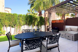 listing listing