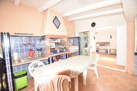 FANTASTISCHE VILLA MET 3 SLAAPKAMERS, ZWEMBAD EN ZOMERKEUKEN IN CIUDAD QUESADA