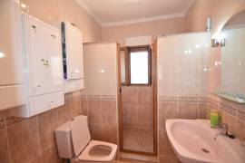 FANTASTISCHE VILLA MET 3 SLAAPKAMERS, ZWEMBAD EN ZOMERKEUKEN IN CIUDAD QUESADA