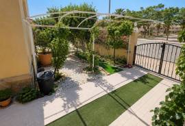 listing listing