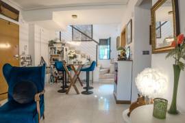 listing listing