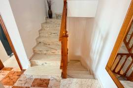 listing listing