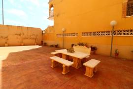listing listing