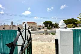listing listing