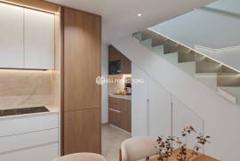 listing listing