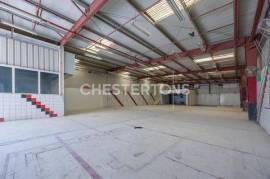 Running Car Garage for Rent – Umm Ramool